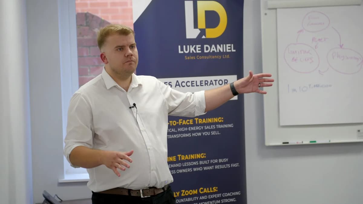 Luke inviting UK business owners to take the next step with sales training.